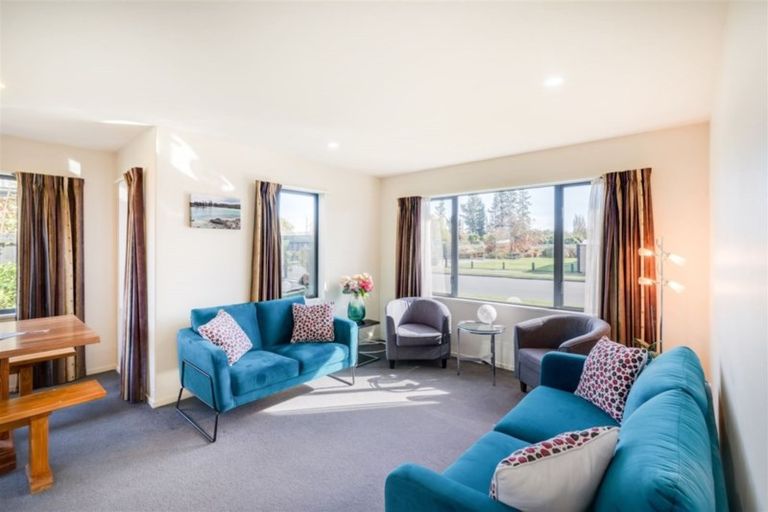 Photo of property in 30 Rushmore Drive, Belfast, Christchurch, 8051