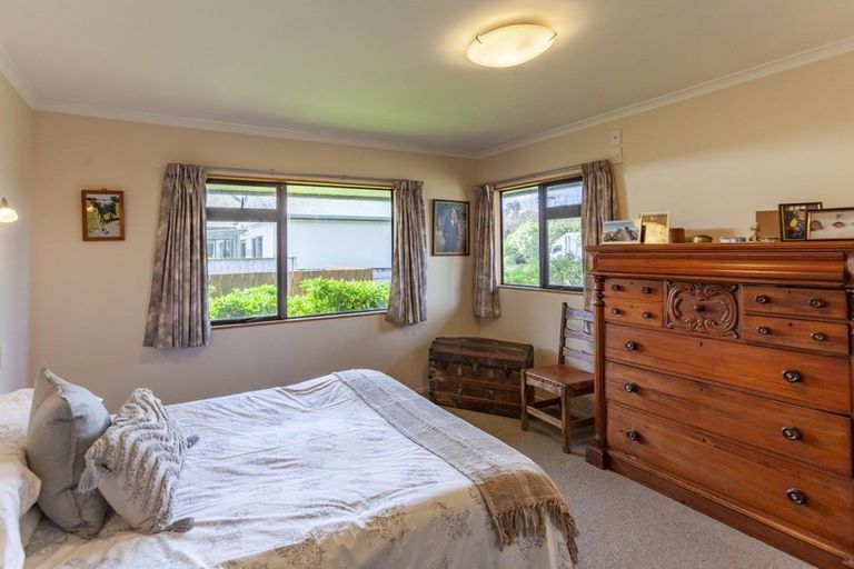 Photo of property in 9 Jervois Road, Jervoistown, Napier, 4112