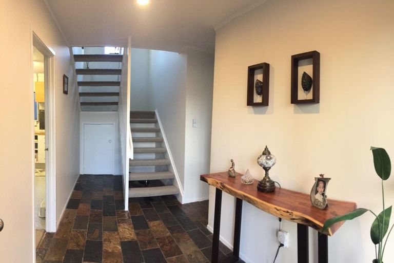 Photo of property in 2/47 Channel View Road, Campbells Bay, Auckland, 0630