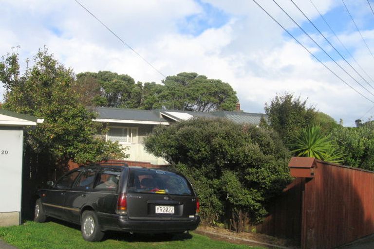 Photo of property in 20 London Road, Korokoro, Lower Hutt, 5012