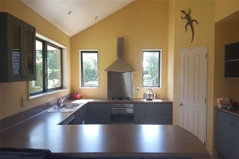 Photo of property in 63 Heyders Road, Spencerville, Christchurch, 8083