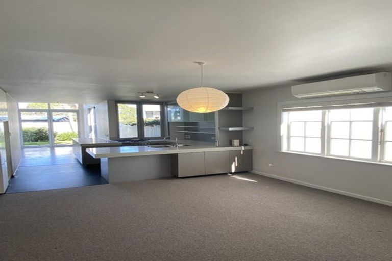 Photo of property in 3/2c Valley Road, Mount Eden, Auckland, 1024