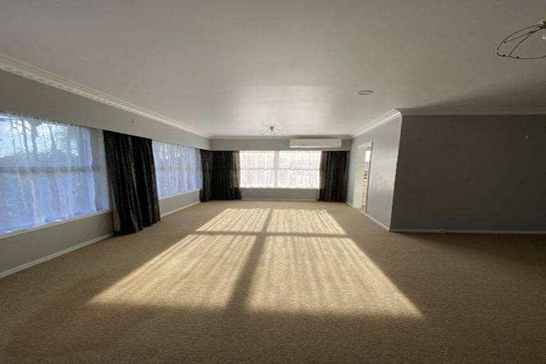 Photo of property in 1/27 Corunna Road, Milford, Auckland, 0620