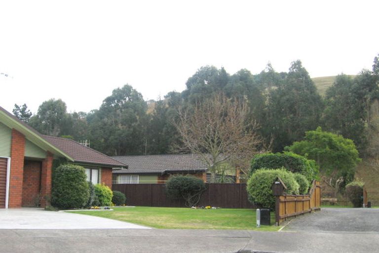 Photo of property in 20 Webb Place, Taradale, Napier, 4112