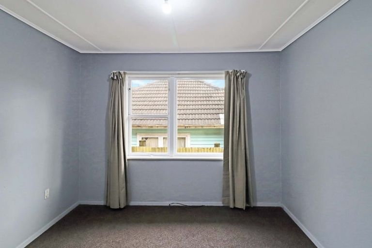 Photo of property in 79 Coast Road, Wainuiomata, Lower Hutt, 5014