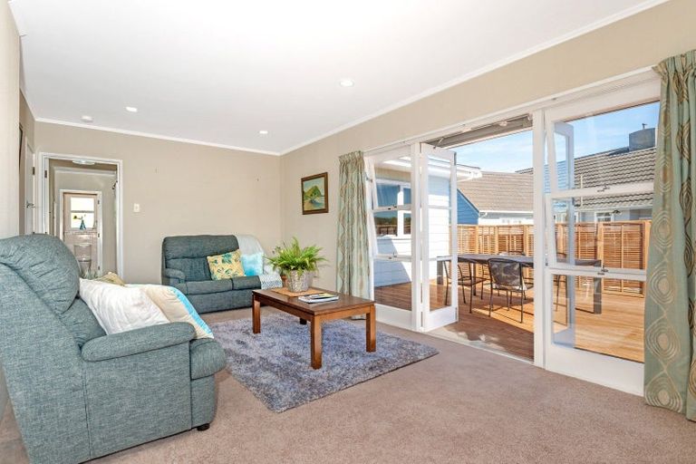 Photo of property in 69 Iranui Road, Inner Kaiti, Gisborne, 4010