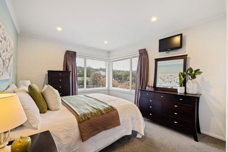 Photo of property in 2/172 Cashmere Road, Hoon Hay, Christchurch, 8025