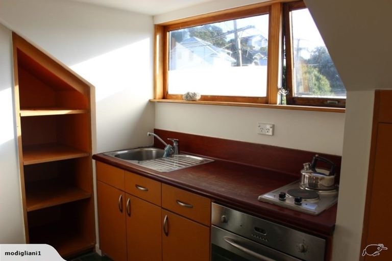 Photo of property in 19 Milne Terrace, Island Bay, Wellington, 6023