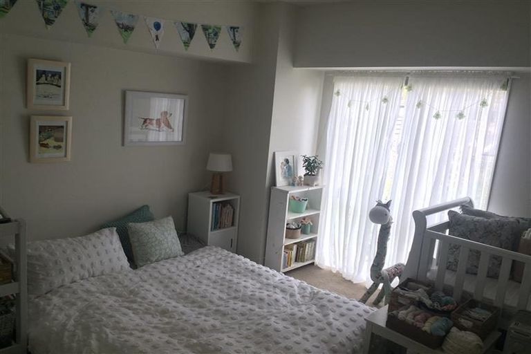 Photo of property in Coromandel Heights, 12/111 Coromandel Street, Newtown, Wellington, 6021