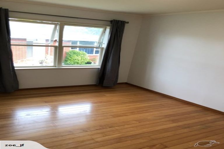 Photo of property in 1/4 Margaret Place, Milford, Auckland, 0620