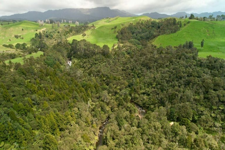 Photo of property in 717 Wright Road, Aongatete, 3181