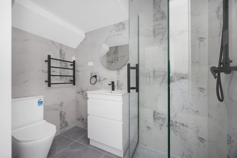 Photo of property in 3/3153 Great North Road, New Lynn, Auckland, 0600