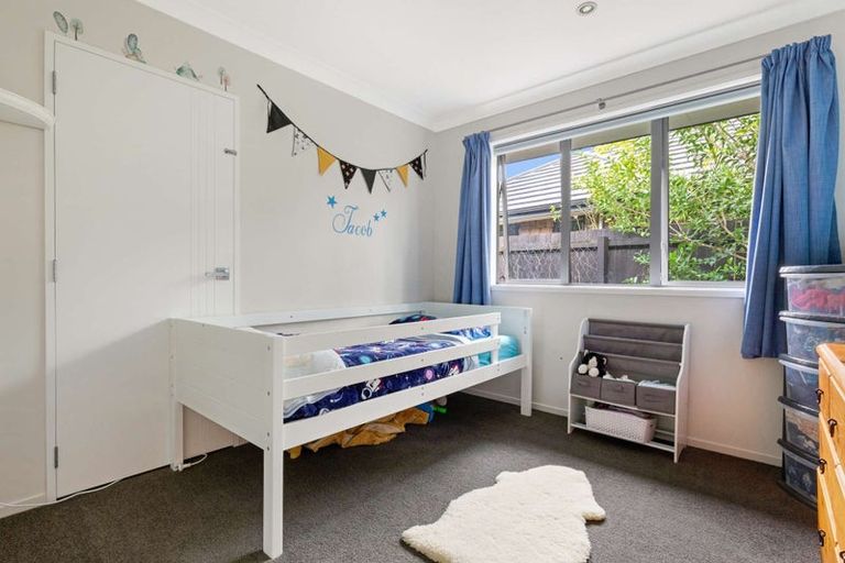 Photo of property in 1 Puketi Lane, Waiuku, 2123