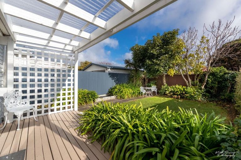 Photo of property in 11 Jessie Street, Petone, Lower Hutt, 5012