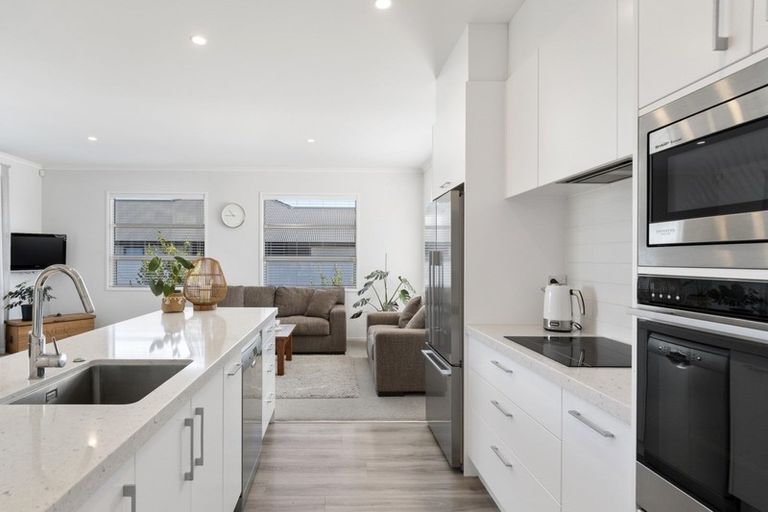 Photo of property in 116 Palm Springs Boulevard, Papamoa Beach, Papamoa, 3118