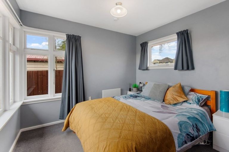 Photo of property in 1/11 Harris Crescent, Papanui, Christchurch, 8053