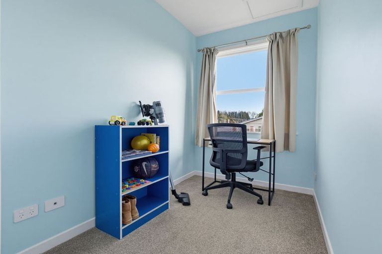 Photo of property in 6 Lee Road, Hannahs Bay, Rotorua, 3010