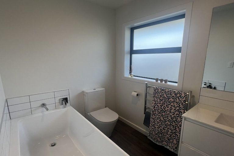 Photo of property in 13 Skerten Avenue, Hornby, Christchurch, 8042