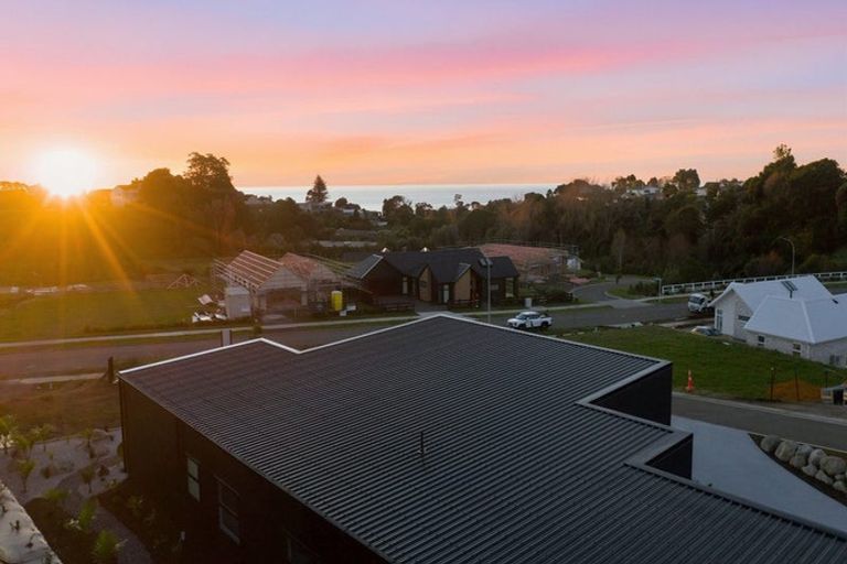 Photo of property in 13b Cunningham Lane, Kaitake, Oakura, 4374