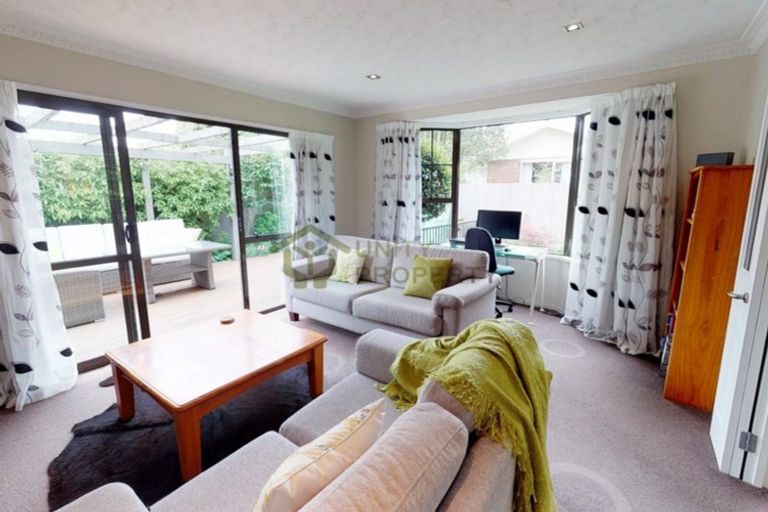 Photo of property in 1/20 Montclare Avenue, Ilam, Christchurch, 8041