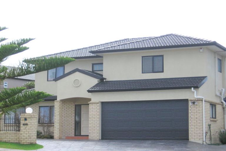 Photo of property in 7 Carrigans Close, Pinehill, Auckland, 0632