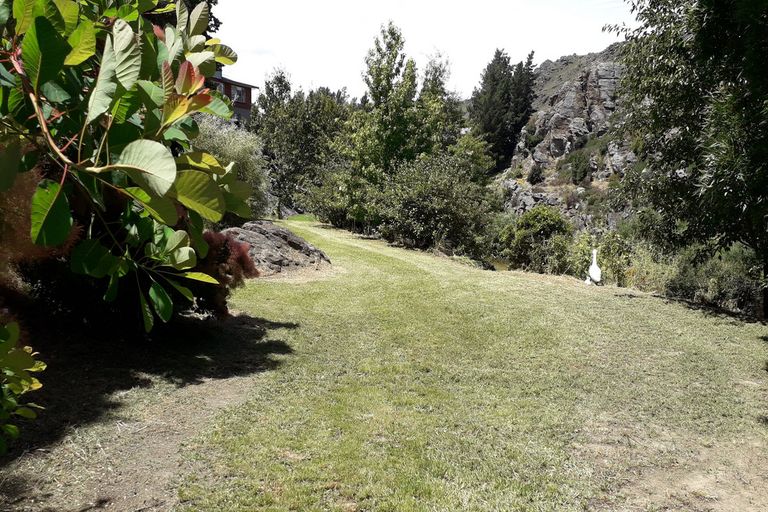 Photo of property in 12 Coulson Place, Alexandra, 9320