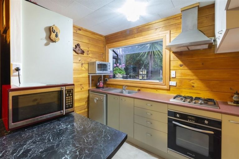 Photo of property in 33 Mellsop Avenue, Waiuku, 2123