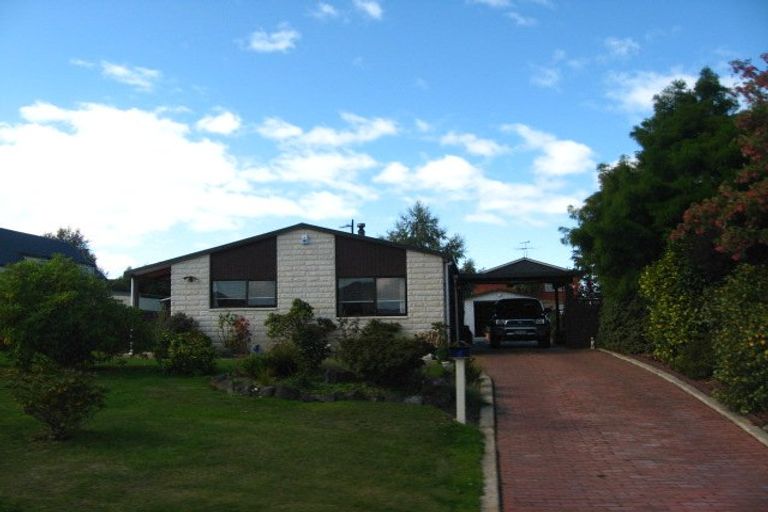 Photo of property in 6 Maple Grove, Mosgiel, 9024