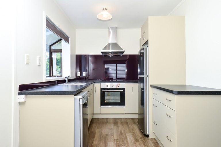 Photo of property in 4a Saint Lukes Place, Bader, Hamilton, 3206