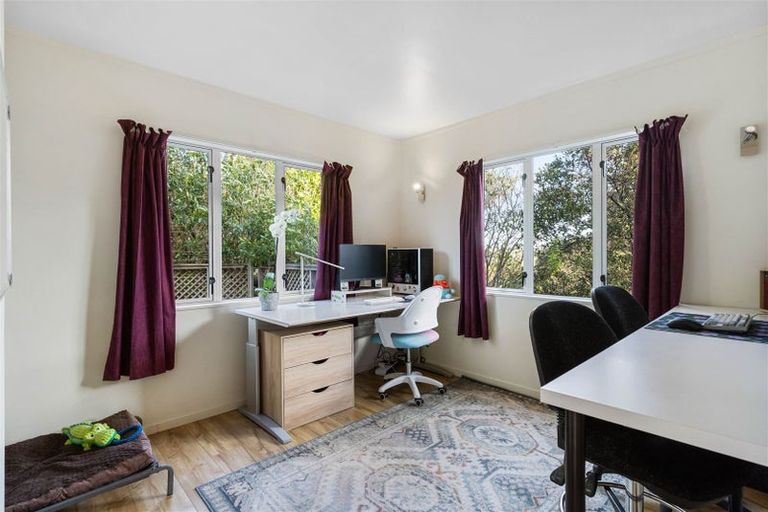 Photo of property in 2/38 Noeleen Street, Glenfield, Auckland, 0629