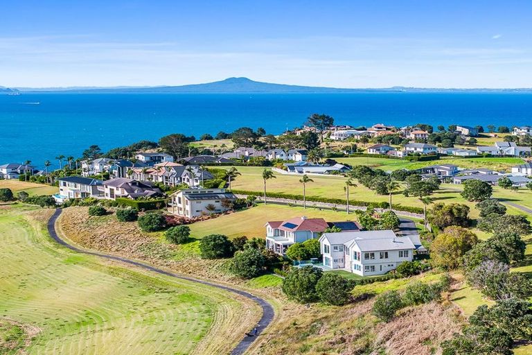Photo of property in 30 Pacific Cliffs Drive, Gulf Harbour, Whangaparaoa, 0930