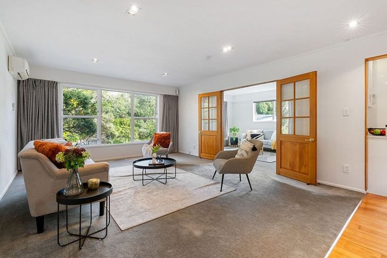 Photo of property in 7 Chisbury Street, Churton Park, Wellington, 6037