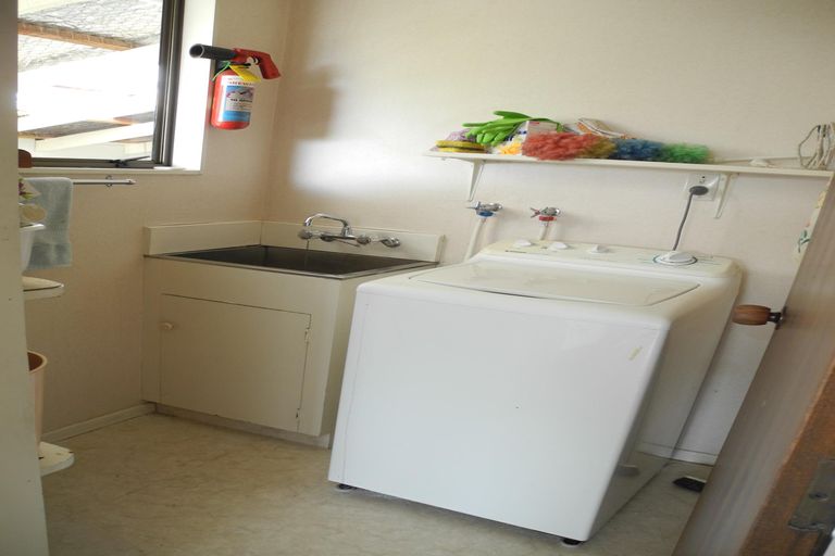 Photo of property in 4 Pitman Place, Waimate, 7924