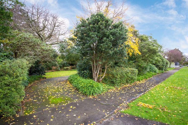 Photo of property in 21 Collingwood Street, Hokowhitu, Palmerston North, 4410