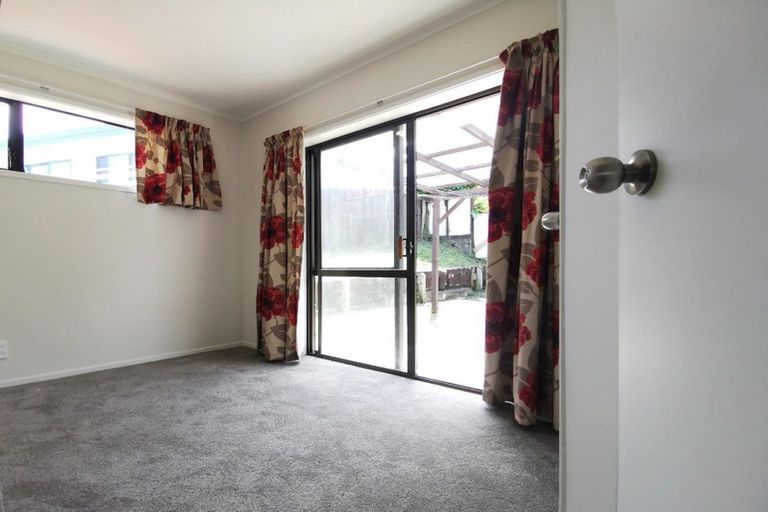 Photo of property in 1/23 Heron Place, Pakuranga Heights, Auckland, 2010