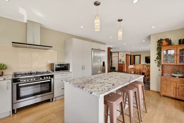 Photo of property in 2552 West Coast Road, Kirwee, Darfield, 7571