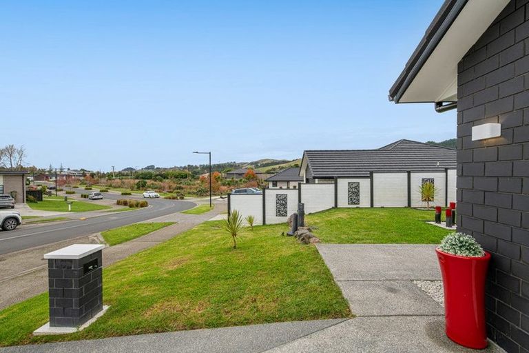 Photo of property in 23 Urumaraki Avenue, Helensville, 0800