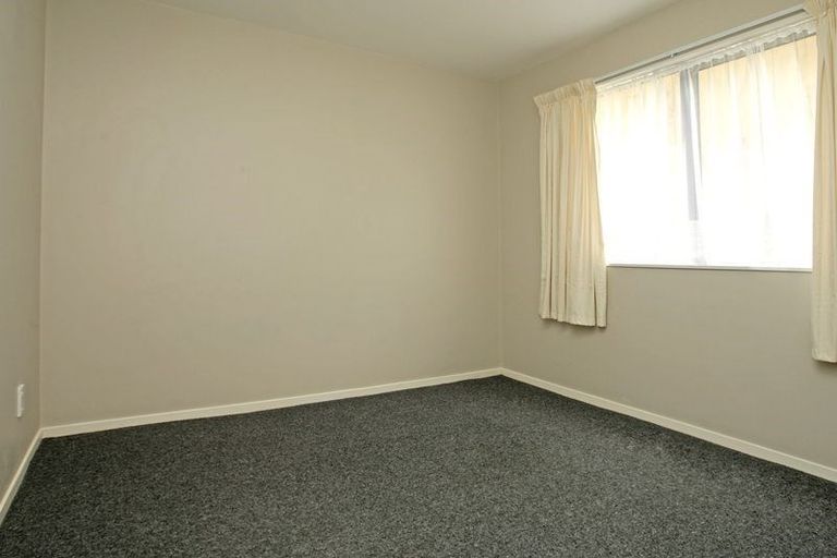 Photo of property in 101b Tauhinu Road, Miramar, Wellington, 6022