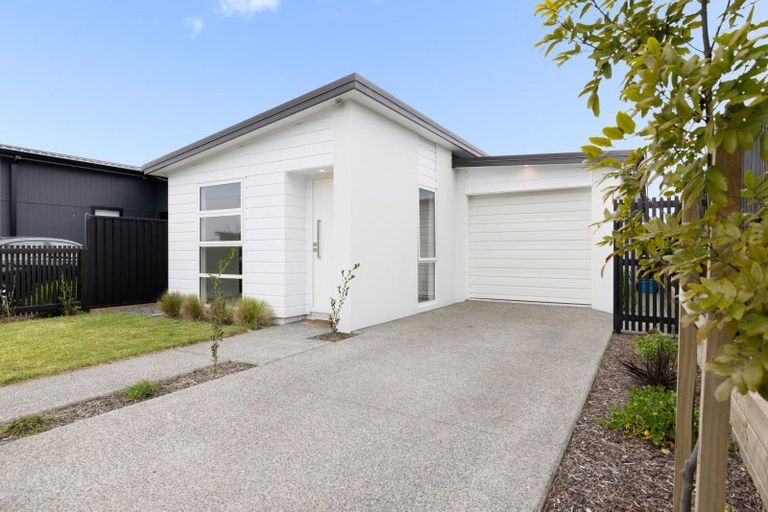 Photo of property in 9 Empire Crescent, Papamoa, 3118