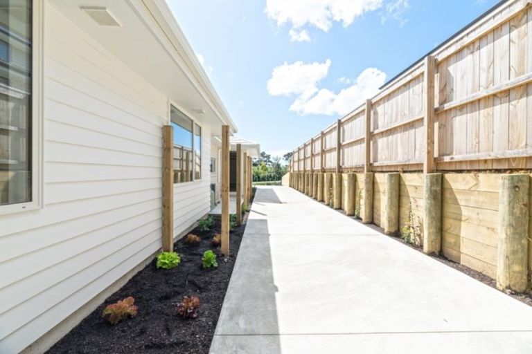 Photo of property in 45 Kahawairahi Drive, Beachlands, Auckland, 2018