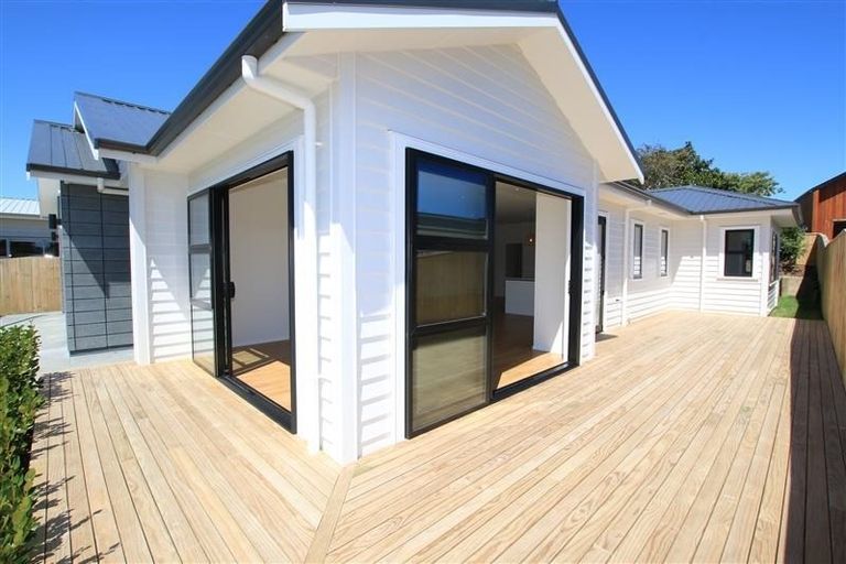 Photo of property in 41 Ara Kakara Avenue, Huapai, Kumeu, 0810