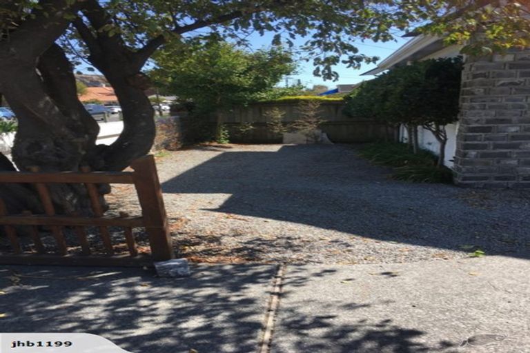 Photo of property in 81 Main Road, Redcliffs, Christchurch, 8081