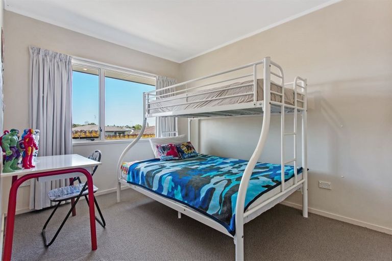 Photo of property in 69a Vincent Street, Howick, Auckland, 2014