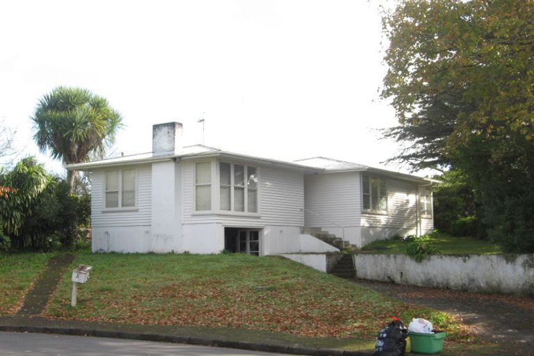 Photo of property in 9 Olive Street, Manurewa, Auckland, 2102