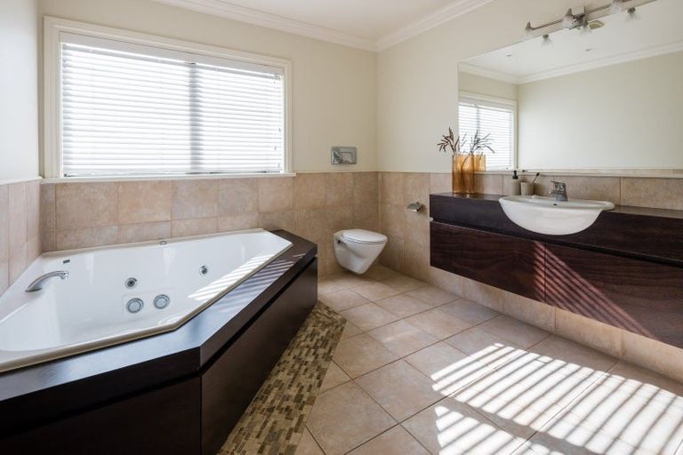 Photo of property in 26 Keswick Crescent, Huntington, Hamilton, 3210