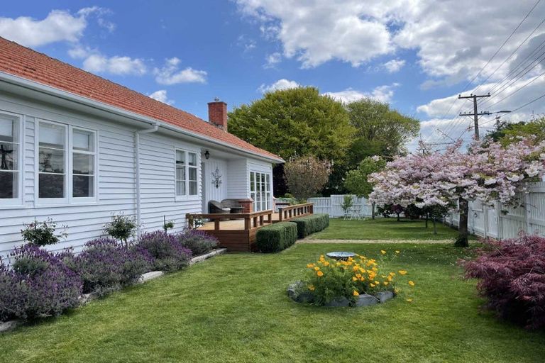 Photo of property in 113 Williams Street, Cambridge, 3434