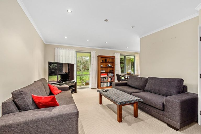 Photo of property in 38 Westminster Glen, Matakana, Warkworth, 0985