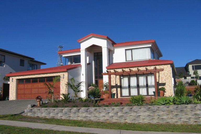 Photo of property in 15 Skye Road, East Tamaki Heights, Auckland, 2016