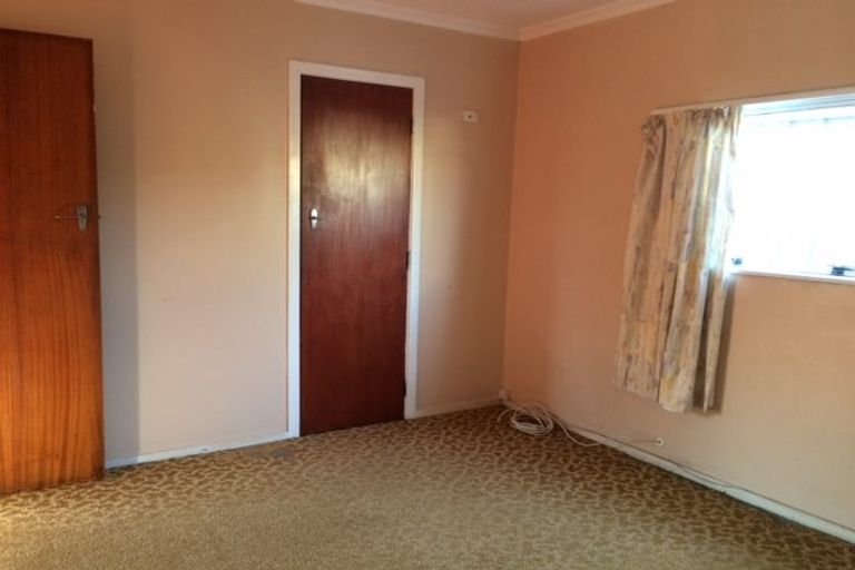 Photo of property in 87d Cracroft Street, Waitara, 4320