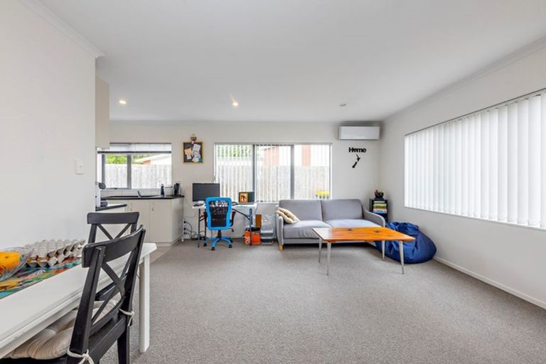 Photo of property in 5/46 Park Estate Road, Rosehill, Papakura, 2113